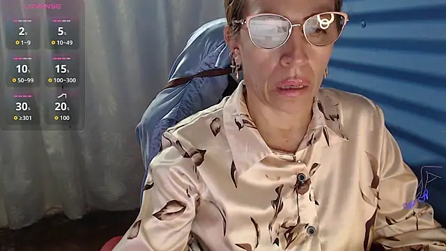 Snapshot of Chayla_Ruiz chatting on May 18, 2026, 1:28 pm Chayla Ruiz online show from May 18, 2026, 1:28 pm