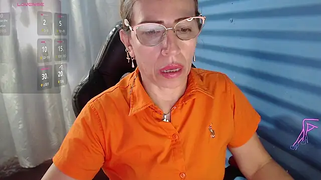 Snapshot of Chayla_Ruiz chatting on May 28, 2026, 2:03 pm Chayla Ruiz online show from May 28, 2026, 2:03 pm