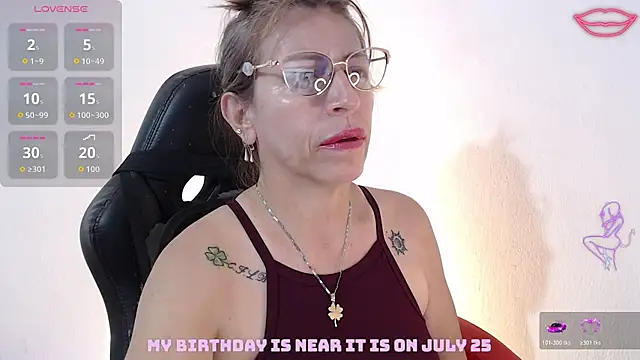 Chayla Ruiz online show from July 11, 2026, 10:33 pm