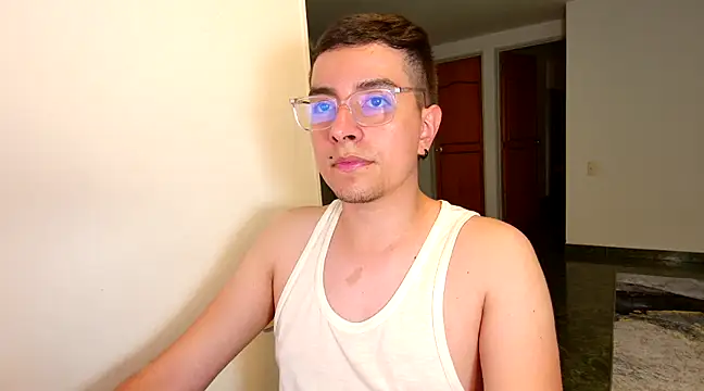 Jhoan saenz online show from March 20, 2025, 3:23 am