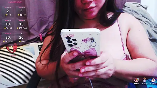 Alliayah Hollyx online show from January 4, 2025, 12:16 pm