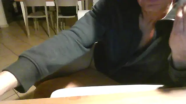 franz001970 online show from January 21, 2025, 9:25 pm