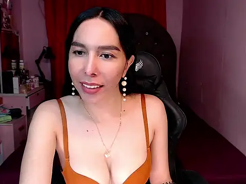 TSDESIREcindy29 online show from February 18, 2026, 7:48 am