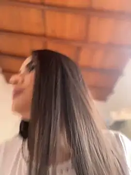 jailyncam  online show from January 16, 2025, 6:48 pm