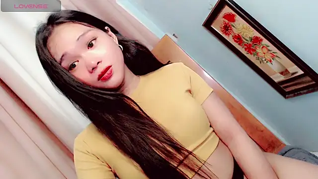 Snapshot of amomentoflust69 chatting on June 20, 2026, 11:02 am amomentoflust69 online show from June 20, 2026, 11:02 am
