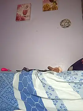 hotbabes163 online show from February 22, 2026, 10:03 am