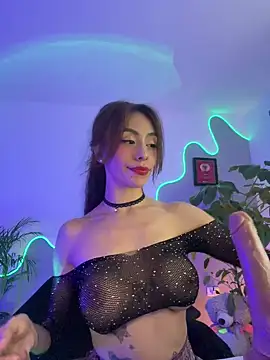 Snapshot of LauPolett chatting on December 15, 2024, 2:52 am LauPolett online show from December 15, 2024, 2:52 am