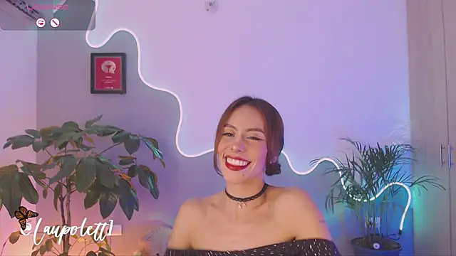 Snapshot of LauPolett chatting on January 25, 2025, 1:43 am LauPolett online show from January 25, 2025, 1:43 am