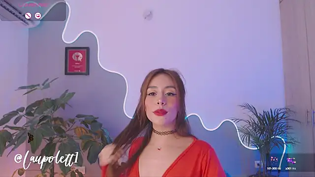 Snapshot of LauPolett chatting on March 14, 2025, 11:32 pm LauPolett online show from March 14, 2025, 11:32 pm