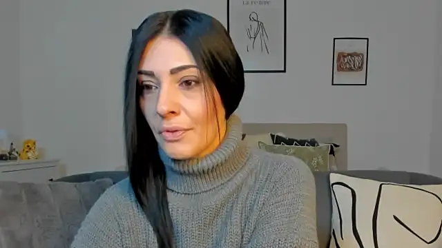 Snapshot of AryaSummersReal chatting on March 13, 2025, 8:37 am AryaSummersReal online show from March 13, 2025, 8:37 am