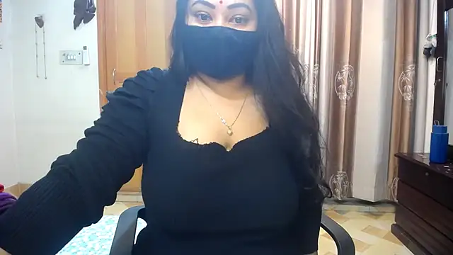 Snapshot of lady_maeda_ chatting on December 30, 2024, 10:55 pm lady maeda online show from December 30, 2024, 10:55 pm