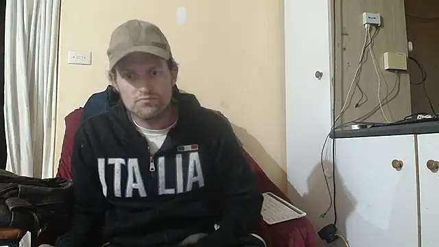 Snapshot of the-billy-blue chatting on June 26, 2026, 12:04 am the-billy-blue online show from June 26, 2026, 12:04 am