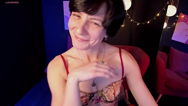 LorenDaze online show from January 28, 2025, 7:53 pm