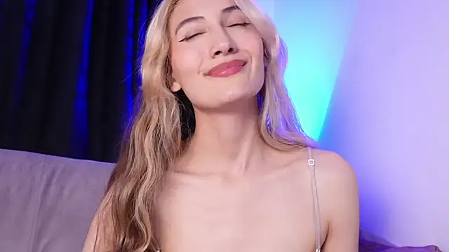 lola vlad online show from January 11, 2025, 10:40 pm