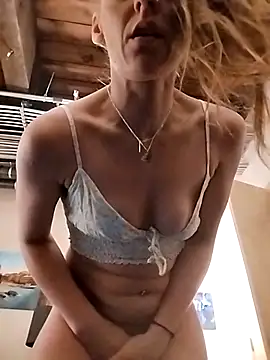 eatmeplease44 online show from February 27, 2026, 8:31 pm