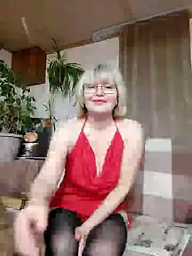 Snapshot of IrmaRose chatting on February 3, 2025, 2:02 pm IrmaRose online show from February 3, 2025, 2:02 pm