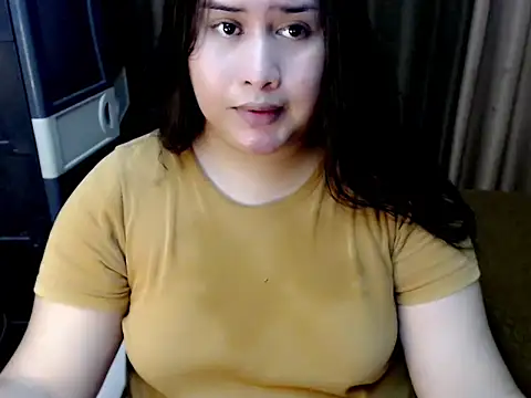 lovelygirlxxx online show from March 10, 2026, 11:26 am