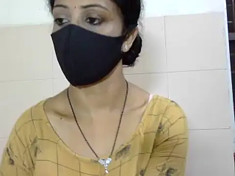 Indian Horny Wife online show from September 21, 2025, 6:09 pm