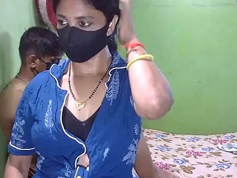 Indian Horny Wife online show from May 23, 2026, 12:20 pm