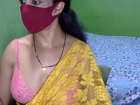 Indian Horny Wife online show from June 18, 2026, 6:56 pm