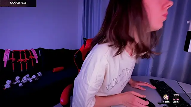 DivineBite online show from February 28, 2025, 3:59 pm