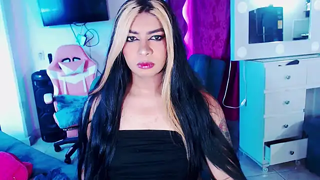 Snapshot of violet_bigcock774 chatting on November 12, 2025, 12:49 pm violet bigcock774 online show from November 12, 2025, 12:49 pm