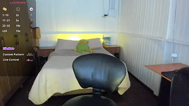 anna love hot online show from March 14, 2025, 6:29 pm