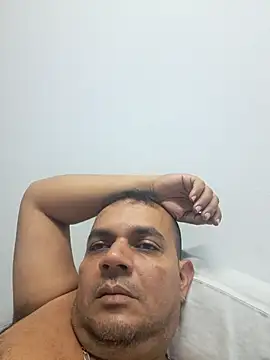 Snapshot of Ben_joseph1976 chatting on February 9, 2025, 11:36 pm Ben joseph1976 online show from February 9, 2025, 11:36 pm