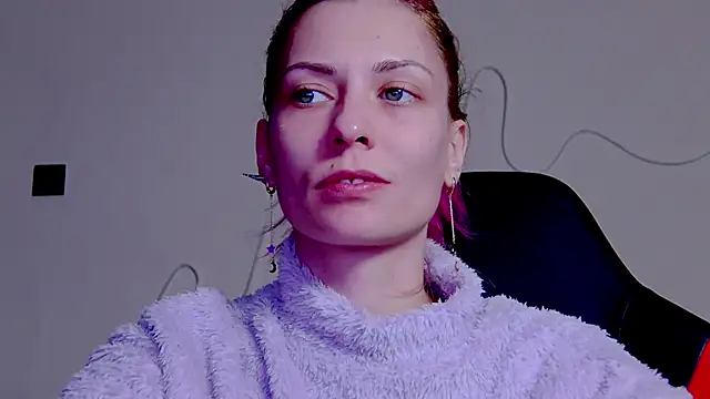 karo123421 online show from November 16, 2025, 8:47 pm