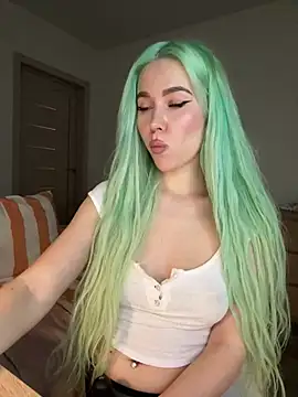 xDinnax online show from January 7, 2025, 6:45 pm