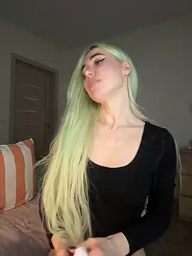 xDinnax online show from January 23, 2025, 4:48 pm