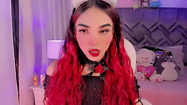 LeyXandrabraz online show from February 10, 2025, 10:19 pm