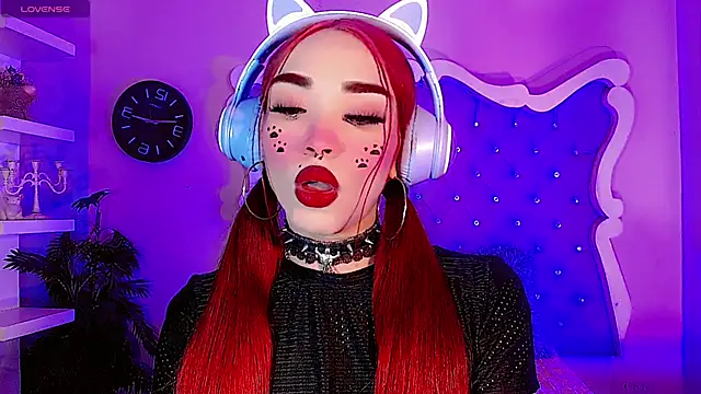 LeyXandrabraz online show from March 8, 2026, 8:12 pm