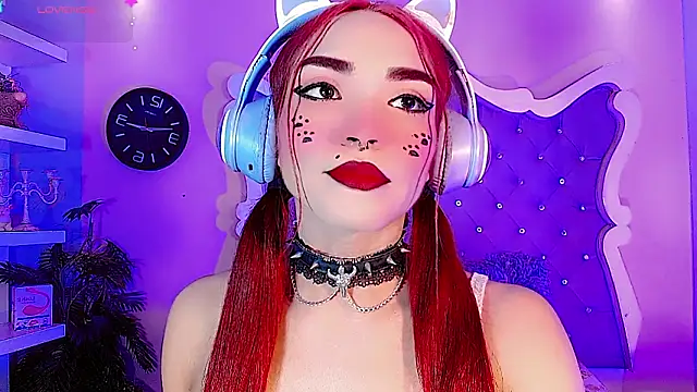 LeyXandrabraz online show from March 9, 2026, 8:24 pm