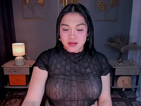 Snapshot of MaxeneCullens chatting on September 16, 2025, 4:46 am MaxeneCullens online show from September 16, 2025, 4:46 am