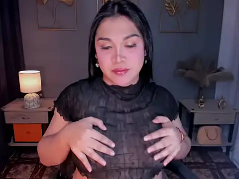 Snapshot of MaxeneCullens chatting on September 17, 2025, 4:58 am MaxeneCullens online show from September 17, 2025, 4:58 am