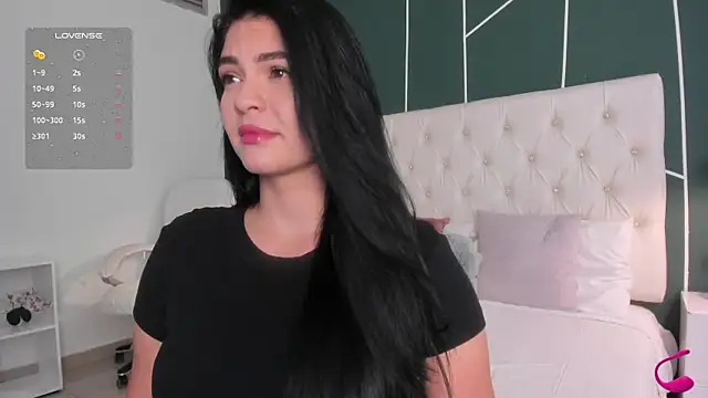 Snapshot of Veronicalanx1 chatting on September 12, 2025, 12:16 pm Veronicalanx1 online show from September 12, 2025, 12:16 pm