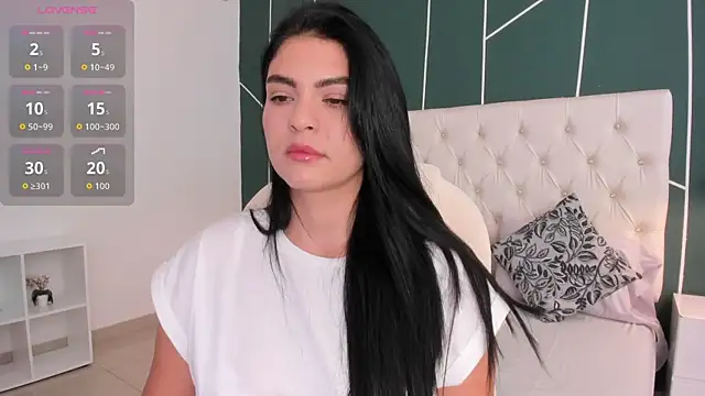 Snapshot of Veronicalanx1 chatting on November 26, 2025, 12:39 pm Veronicalanx1 online show from November 26, 2025, 12:39 pm