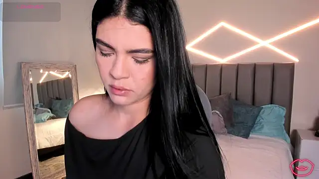 Veronicalanx1 online show from April 23, 2026, 11:42 am