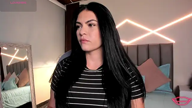 Veronicalanx1 online show from June 23, 2026, 4:21 am