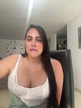 kendall 52 online show from October 15, 2025, 5:46 pm