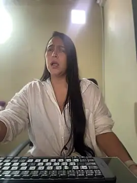 kendall 52 online show from May 26, 2026, 3:41 pm