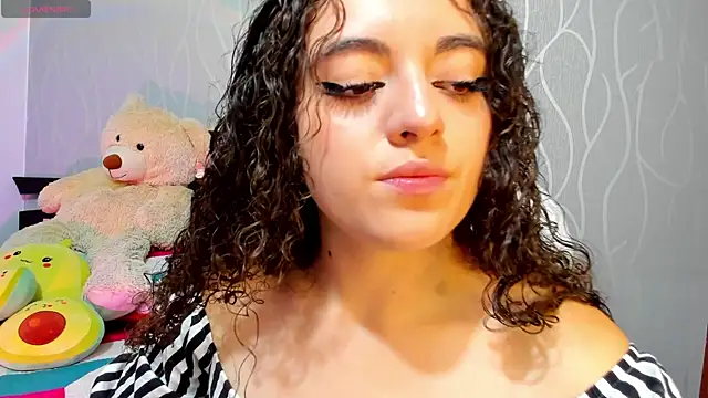 AshleyKim  online show from December 13, 2024, 10:13 pm