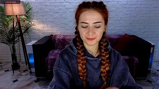 Adelyna Bird online show from February 3, 2025, 7:40 am