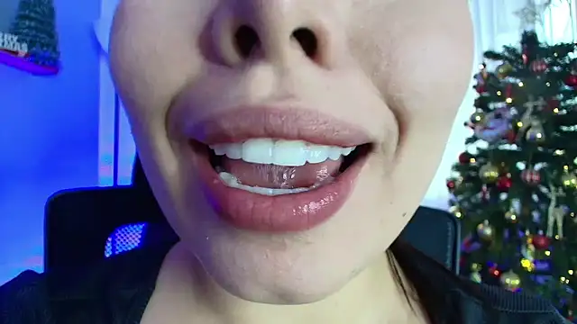 Snapshot of lisbet21x chatting on December 26, 2024, 9:58 pm lisbet21x online show from December 26, 2024, 9:58 pm