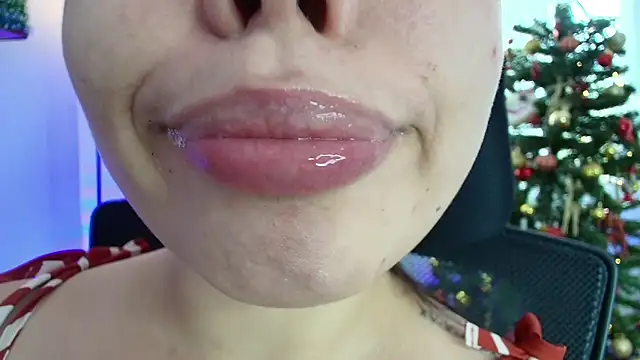 Snapshot of lisbet21x chatting on December 29, 2024, 6:49 pm lisbet21x online show from December 29, 2024, 6:49 pm