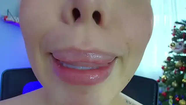 Snapshot of lisbet21x chatting on December 30, 2024, 7:00 pm lisbet21x online show from December 30, 2024, 7:00 pm