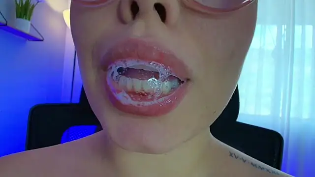 Snapshot of lisbet21x chatting on January 22, 2025, 6:52 pm lisbet21x online show from January 22, 2025, 6:52 pm