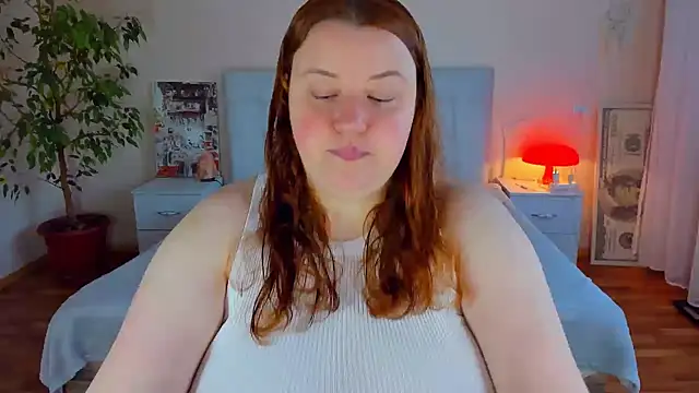 Snapshot of PolinaSalvatore chatting on May 11, 2026, 3:29 pm PolinaSalvatore online show from May 11, 2026, 3:29 pm
