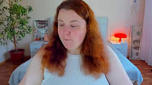 Snapshot of PolinaSalvatore chatting on May 15, 2026, 2:24 pm PolinaSalvatore online show from May 15, 2026, 2:24 pm